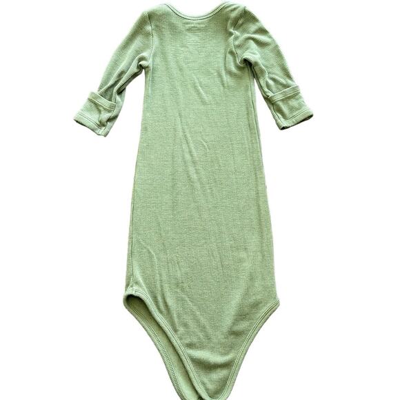 Angel Dear Knotted Gown 0-3m EUC - Picture 4 of 4